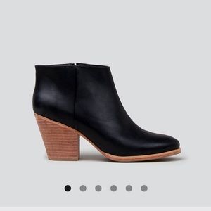 MARS BOOTIE | RACHEL COMEY
